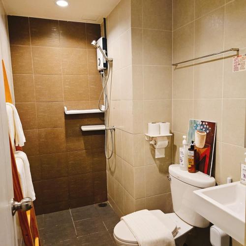 Ένα μπάνιο στο 2BR - MRT Lak Song 5 Minute - Garden-Gym-Pool-wifi