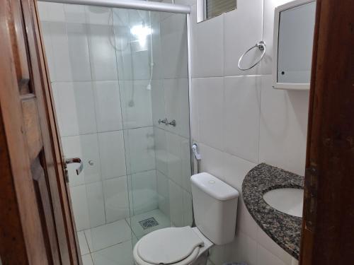 Residencial Dom Fernandoにあるバスルーム