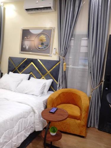 En eller flere senge i et værelse på Studio apartment