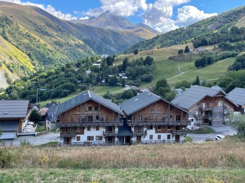 Fotografia z galérie ubytovania Les Ecureuils de Saint Sorlin A8 v destinácii Saint-Sorlin-dʼArves