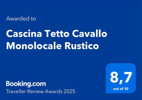 a blue sign with the text translated to cassisica tietric cavania at Cascina Tetto Cavallo Monolocale Rustico in Revello