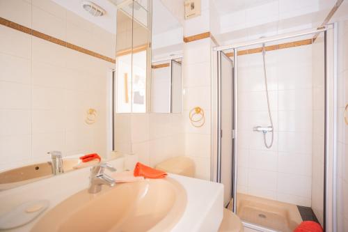 Cozy studio, very close to Lake Annecy photo 3