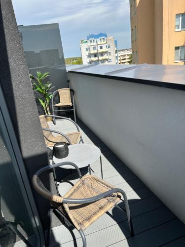Balkón alebo terasa v ubytovaní Apartament ZŁOTE TARASY