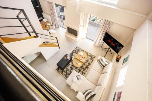 Duplex in Gazi with Acropolis view