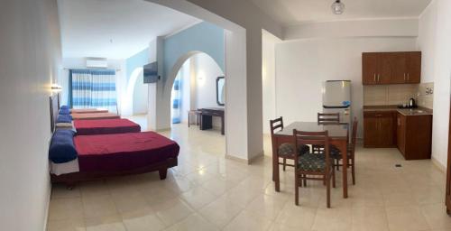 Kuchyň nebo kuchyňský kout v ubytování Hurghada Sea Apartments