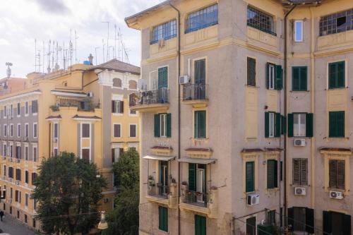 TrastevereHome - The Magic of San Peter in the Heart of Rome