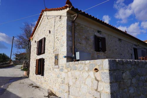 Foto dalla galleria di Ogustus Four Seasons Residence a Koupiá