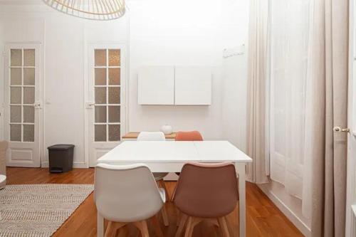 Photo de la galerie de l'établissement Appartement Wagram Paris 17th, à Paris