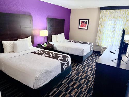 La Quinta by Wyndham Orlando Universal area - Free Shuttle to Universal Image
