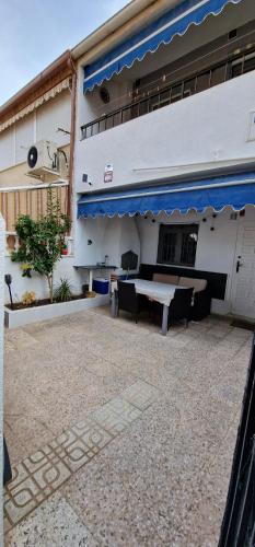 Crys&Geo Holiday House