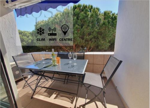 T2 cœur de ville moderne CLIM WIFI Terrasse - ROSSIconciergerie - Linge en option