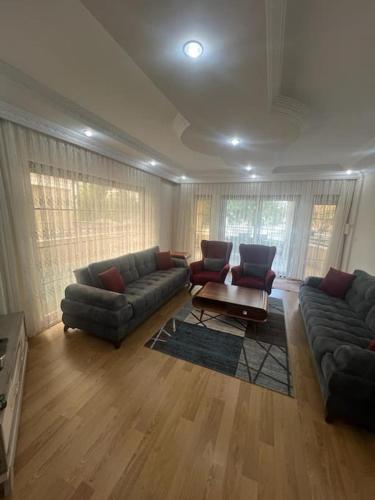 Posezení v ubytování Modern Villa with Pool in Didim - Dream Vacation