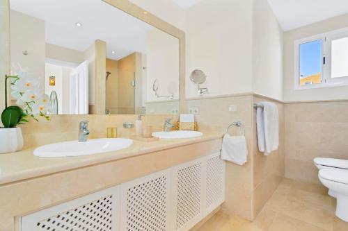 PENTHOUSE SEA VIEWS IN MARBELLA GOLDEN MILE, Puente Romano Area photo 21