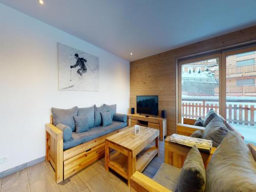Flat in Veysonnaz with Ski-in Ski-out Access
