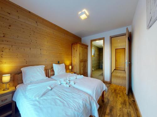 Flat in Veysonnaz with Ski-in Ski-out Access
