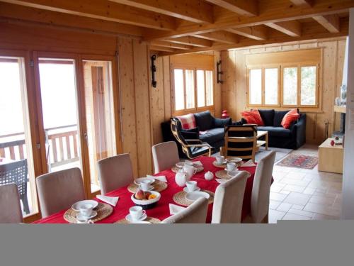 4-star chalet in Veysonnaz
