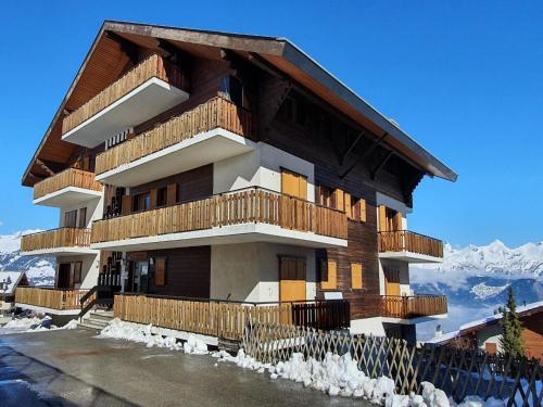 Apartment in Veysonnaz with Stunning Views