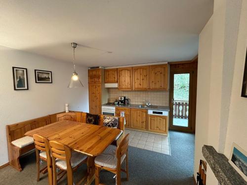 Gracious apartment in Veysonnaz