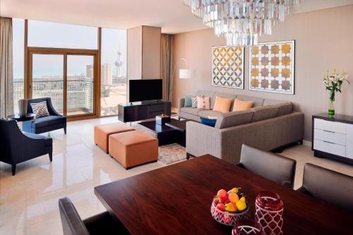 Χώρος καθιστικού στο Residence Inn by Marriott Kuwait City
