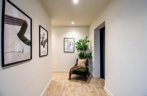 Posezení v ubytování Thetford Hive - Premium Self Check-In Aparthotel