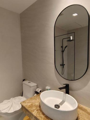 Ein Badezimmer in der Unterkunft The Peak Hill Pool Villa
