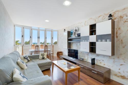 Μια τηλεόραση ή/και κέντρο ψυχαγωγίας στο Casa Santana