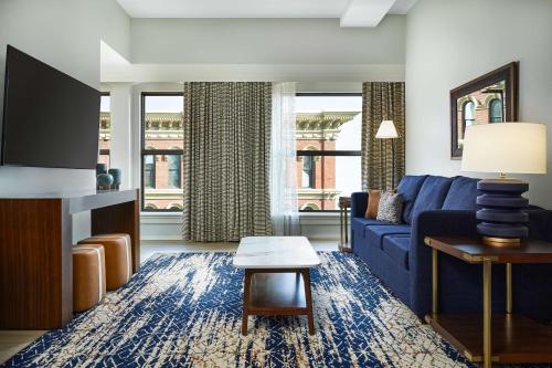 The Bankers Alley Hotel Nashville, Tapestry Collection by Hilton Image