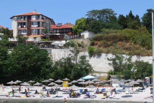 Gambar di galeri bagi Guest House Ianis Paradise di Nesebar