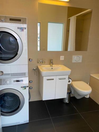 Foto Fantastic 1 BR flat in the city center - West 7 3