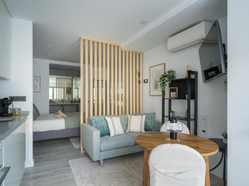 Estudio en zona historica peatonal Las Palmas GB2C