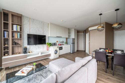 Una cocina o cocineta en 360 Seaview 2BR 22F Sriracha Beach by น้องมังคุด