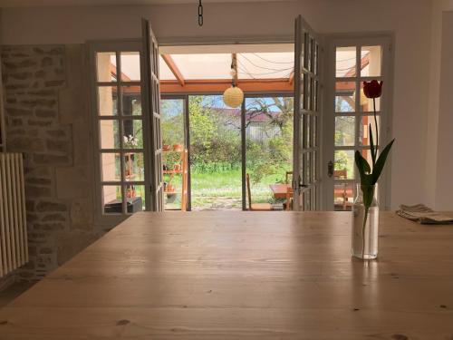 Gallery image of Les 3 voeux in Druyes-les-Belles-Fontaines