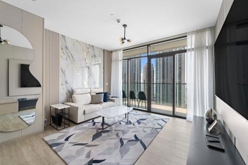 1BR Skyline Views Dubai Creek Harbour