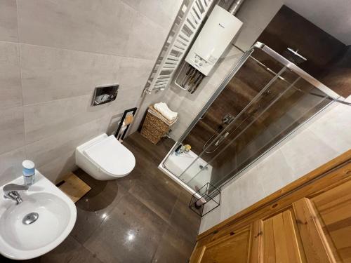 Et badeværelse på Apartament Silence Dzień Dobry Śnieżko