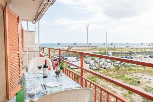 Side Sea Cunit sea views