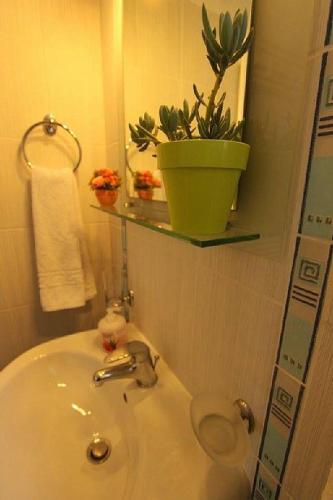 Gallery image of Angeliki Studio & Apartment in Gaios