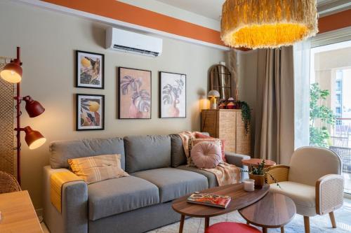 Sundrop - 1-Bedroom Apt W Terrace in Larnaca