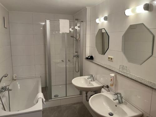 Koupelna v ubytování Akzent Hotel Goldener Ochsen