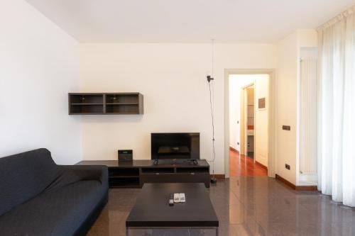 Bright two bedrooms apartment with terrace Zanuso - Mirable PM