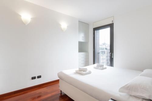 Bright two bedrooms apartment with terrace Zanuso - Mirable PM