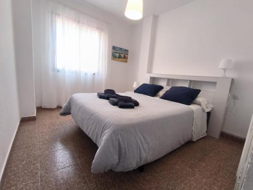 Postel nebo postele na pokoji v ubytování Piscina, wifi, patio con vistas