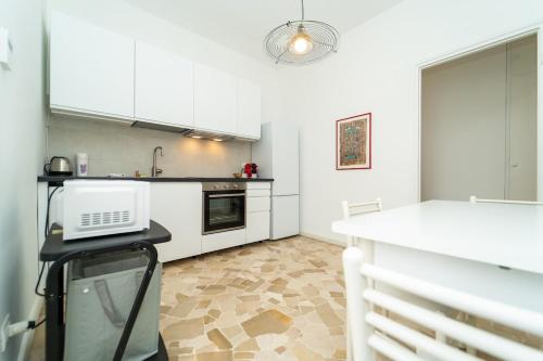 Bright apartment in Milan