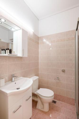 Chalandri Living 3BR Luxury Apartment by UPSTREET