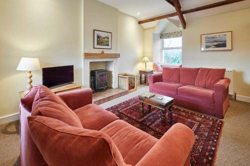 Ruang duduk di Host & Stay - The Old Granary