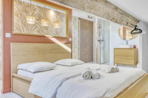 2 Bed - Ascenseur - 2 min du Palais - Climatisé