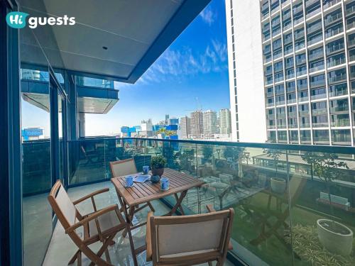 HiGuests - Stylish 1BR Retreat with Modern Interiors in Dubai