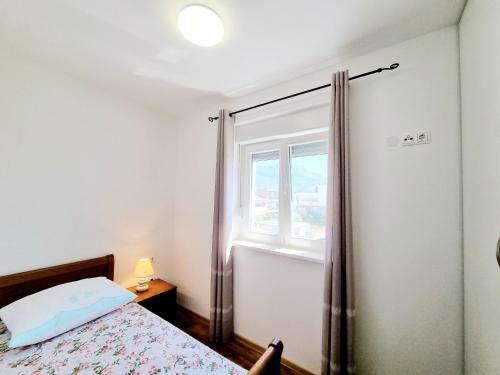 T&A apartments with jacuzzi and barbecue