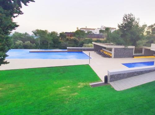 Gallery image of Luxury Duplex with Sea View in Sant Pere de Ribes
