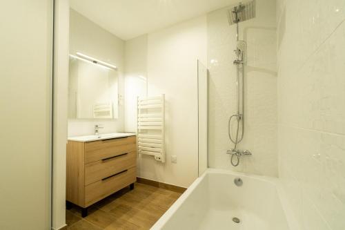 Koupelna v ubytování Villa avec piscine aux portes des Sables d'Olonne