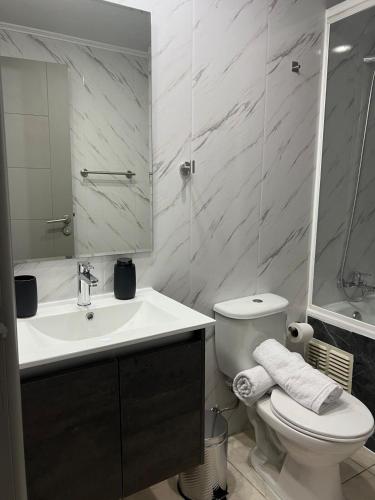 Salle de bains dans l'établissement Departamento Roble